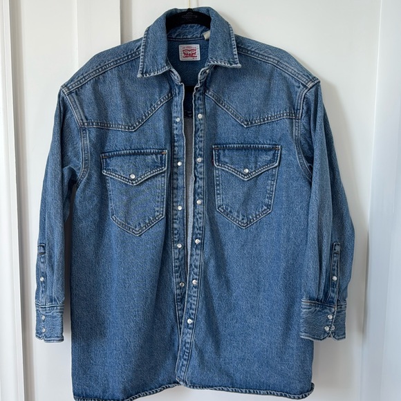 Levi's Blue Denim Shirt for Women - Picture 2 of 10